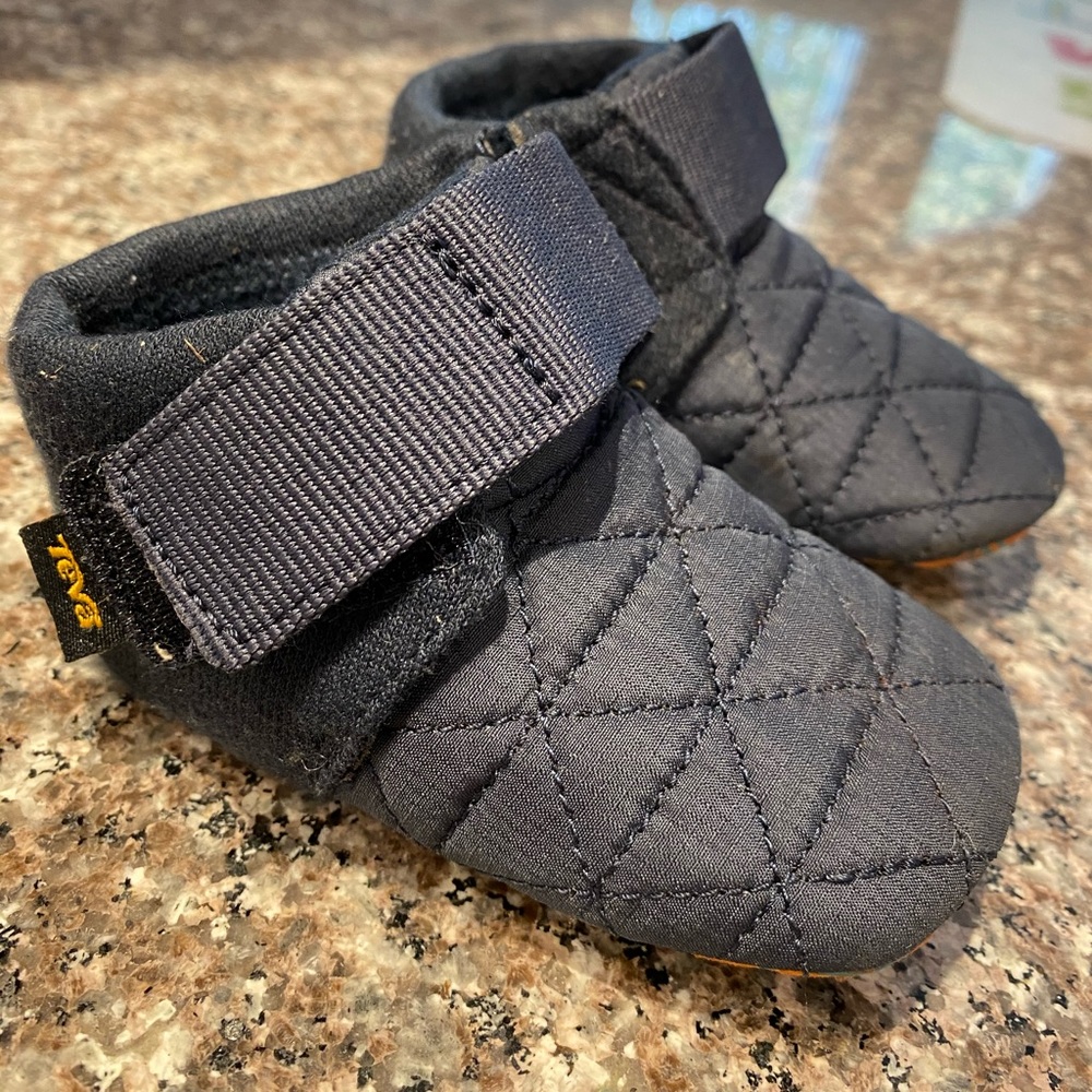Teva quilted baby bootie